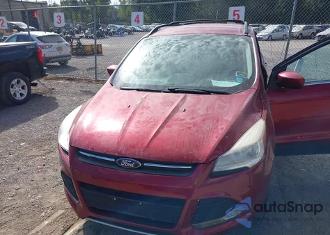2013 Ford Escape Se из США, поврежденный, VIN 1FMCU9GX5DUD06842